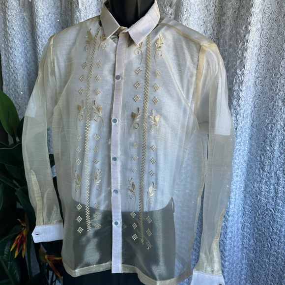 Plus size - Men’s Beige Pina Organza Barong Tagalog Full Open w/ embroidery - Picture 5 of 9